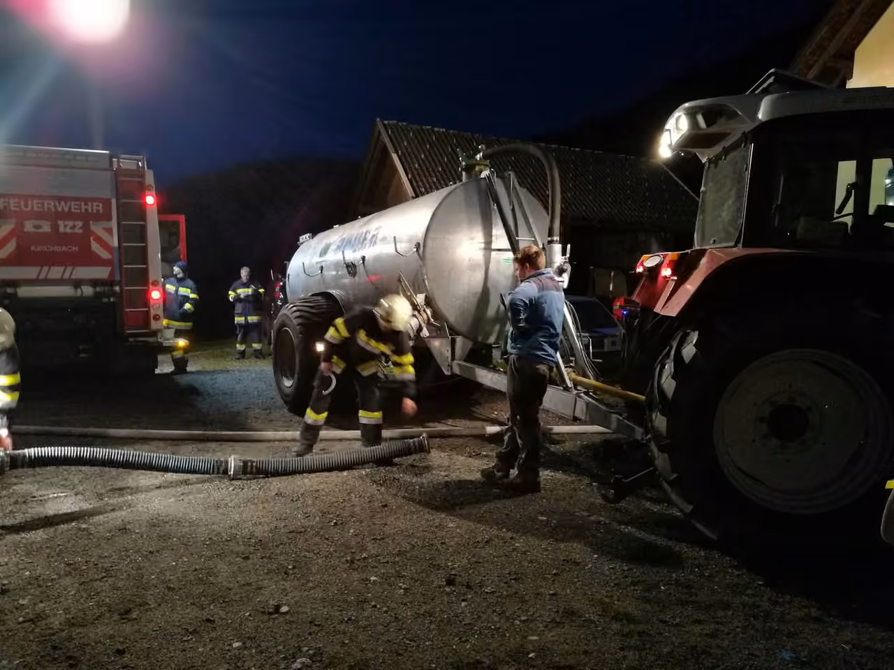 Gemeinde-Einsatzübung in Waidegg, Bild 2